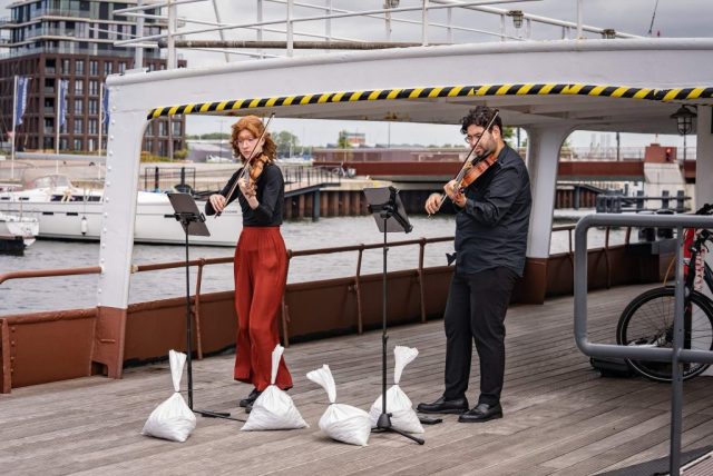 TeaserVeerbootKoninginEmma